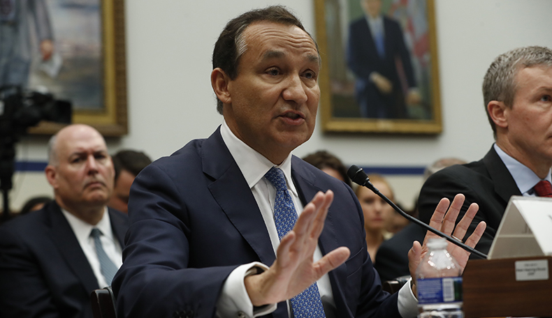United CEO Oscar Munoz testifies before Congress: ‘This has to be a turning point’