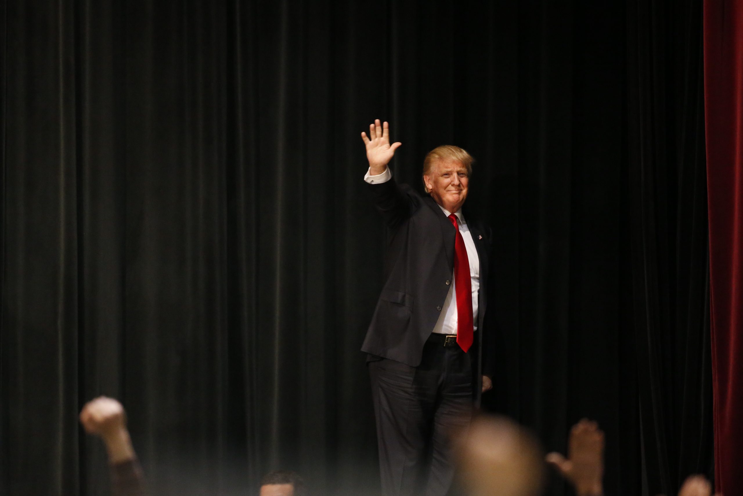 Trump to look ‘presidential’ with policy speeches in coming weeks
