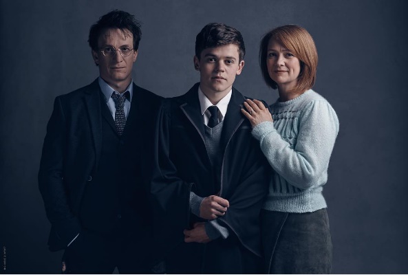 Prufrock: Musée Girodet Floods, Harry Potter Play Surprises, Simon De Pury Embarrasses