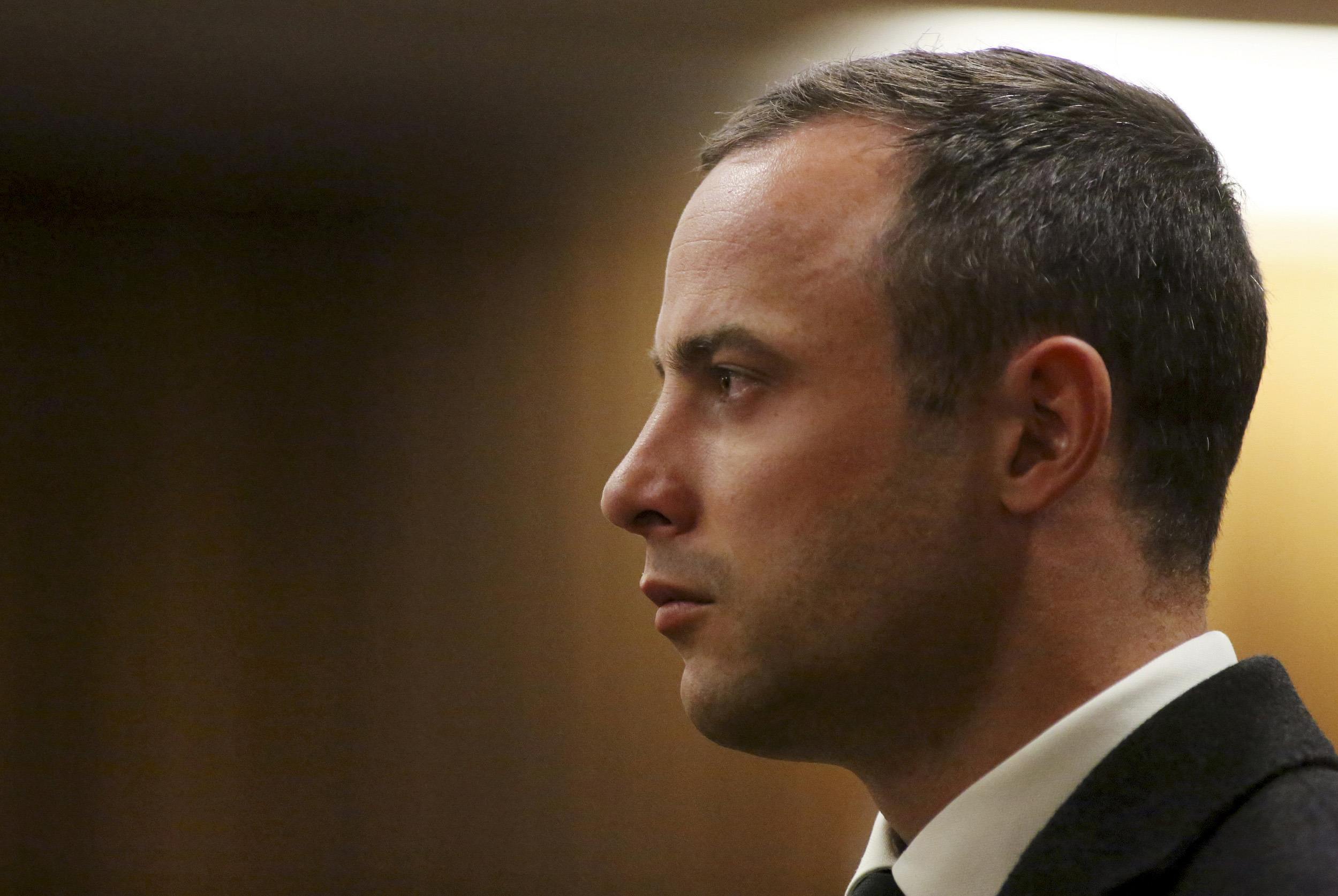 Pistorius trial to resume after psychiatric tests