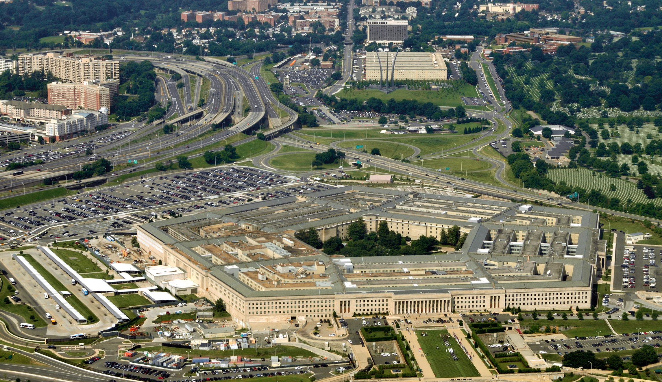 Military identifies US soldier who died in Iraq