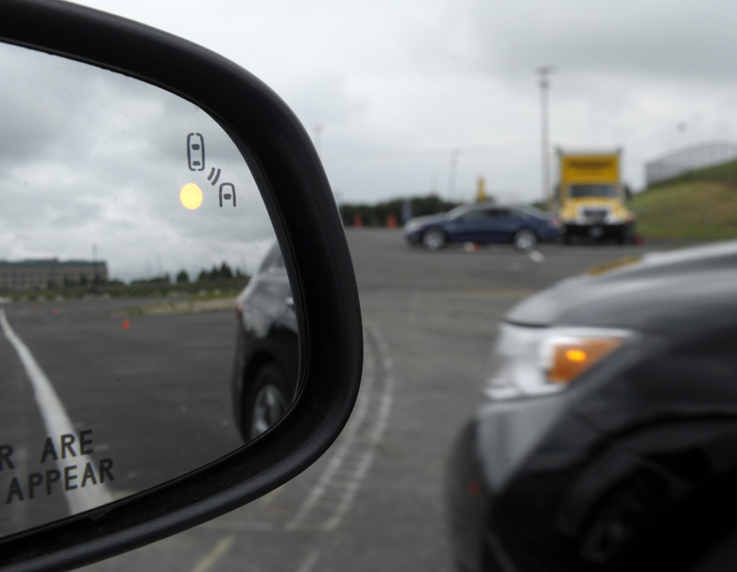 Government wants to make cars talk to each other