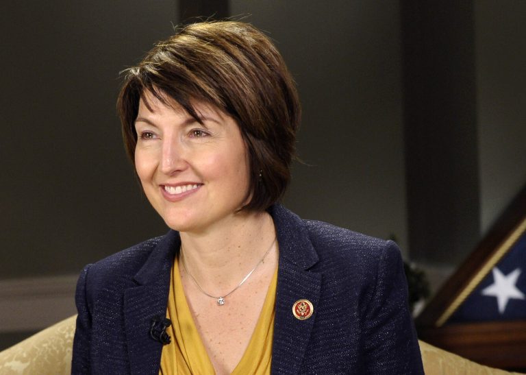 FILE - This Jan. 28, 2014 file photo shows Rep. Cathy McMorris Rodgers, R-Wash. on Capitol Hill  in Washington.  The House Ethics Committee will not appoint a special panel to investigate allegations that McMorris Rodgers, the fourth-highest ranking House Republican, improperly combined campaign and official funds in a GOP leadership race and her re-election campaign. The committee's top two leaders said Monday they will not formally drop the case against McMorris Rodgers, but will continue to review the matter under their own authority. In practical terms, the decision means it is unlikely that McMorris Rodgers will face charges or sanctions.  (AP Photo/Susan Walsh, File)