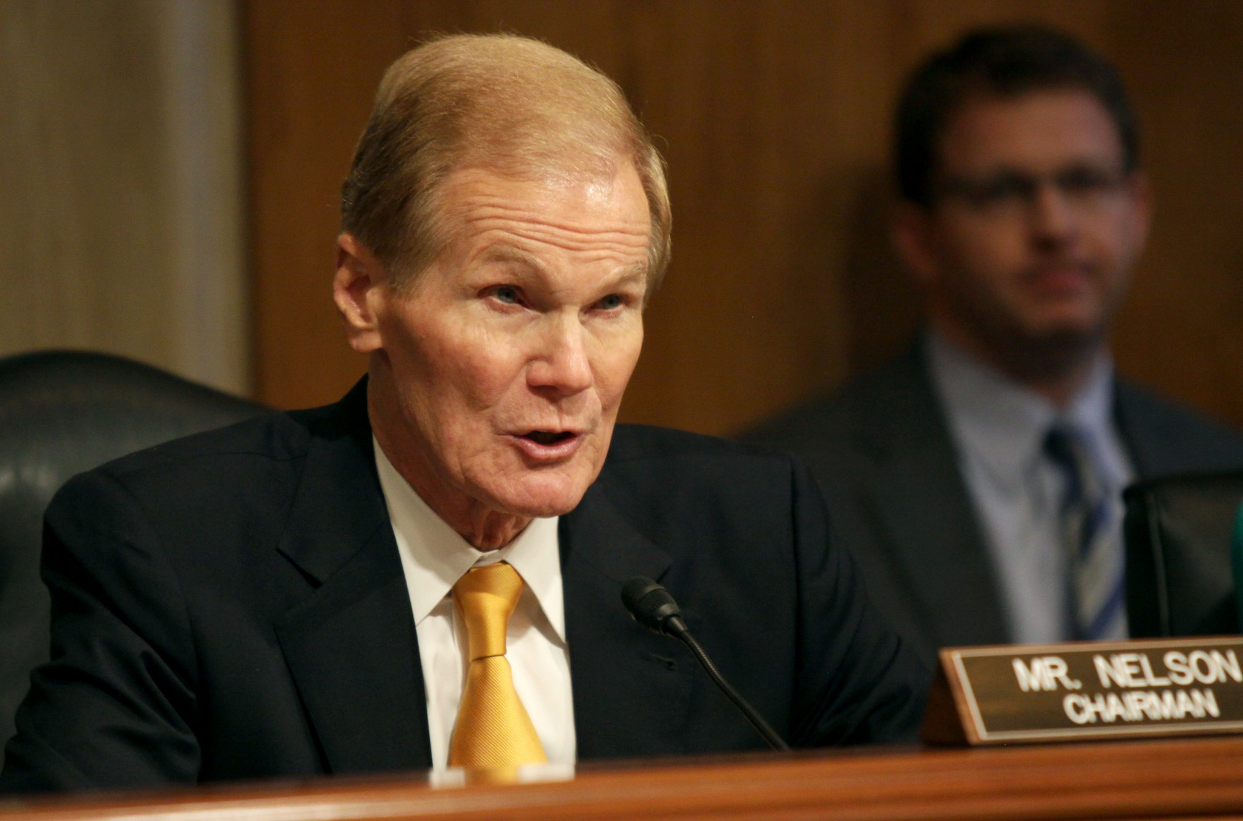 Senate Dem: It’s a ‘matter of time’ before a drone causes a plane crash
