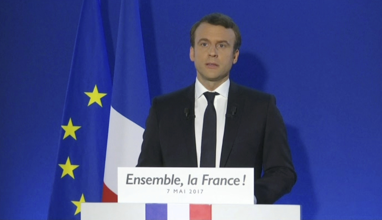 Trump congratulates Macron for his ‘big win’ and looks forward to meeting him
