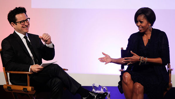 Star Trek director boldly donates to Obama