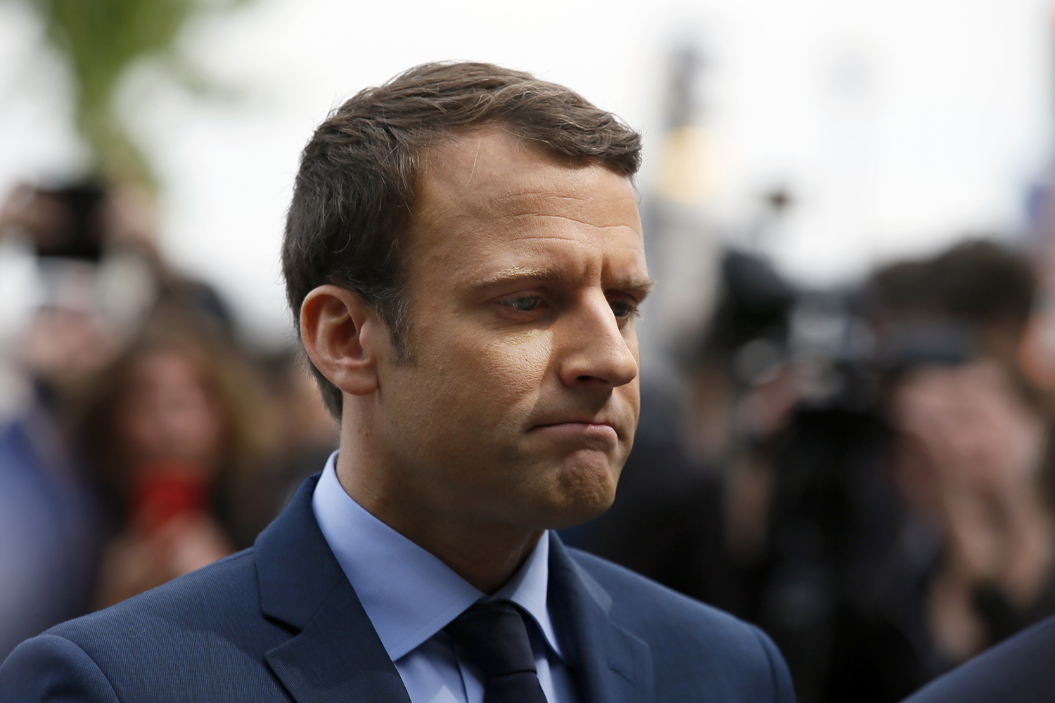 Report: Russia tried to hack French presidential candidate