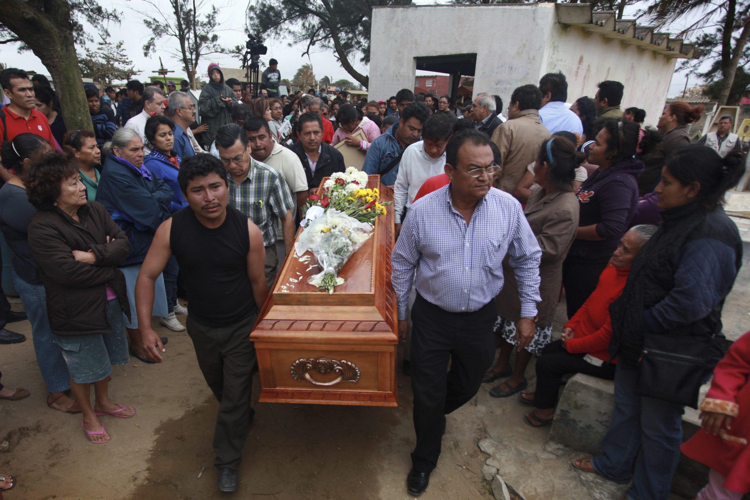 Daughters: Mexican reporter threatened for stories