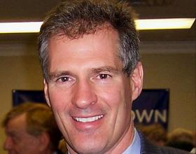 Can Anybody Beat Scott Brown?