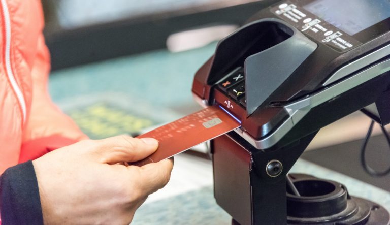 Average loss rates on credit card accounts at three of the largest U.S. banks, JPMorgan Chase, Bank of America, and Citigroup, may have reached 2.46 percent in the three months through December. (iStock)