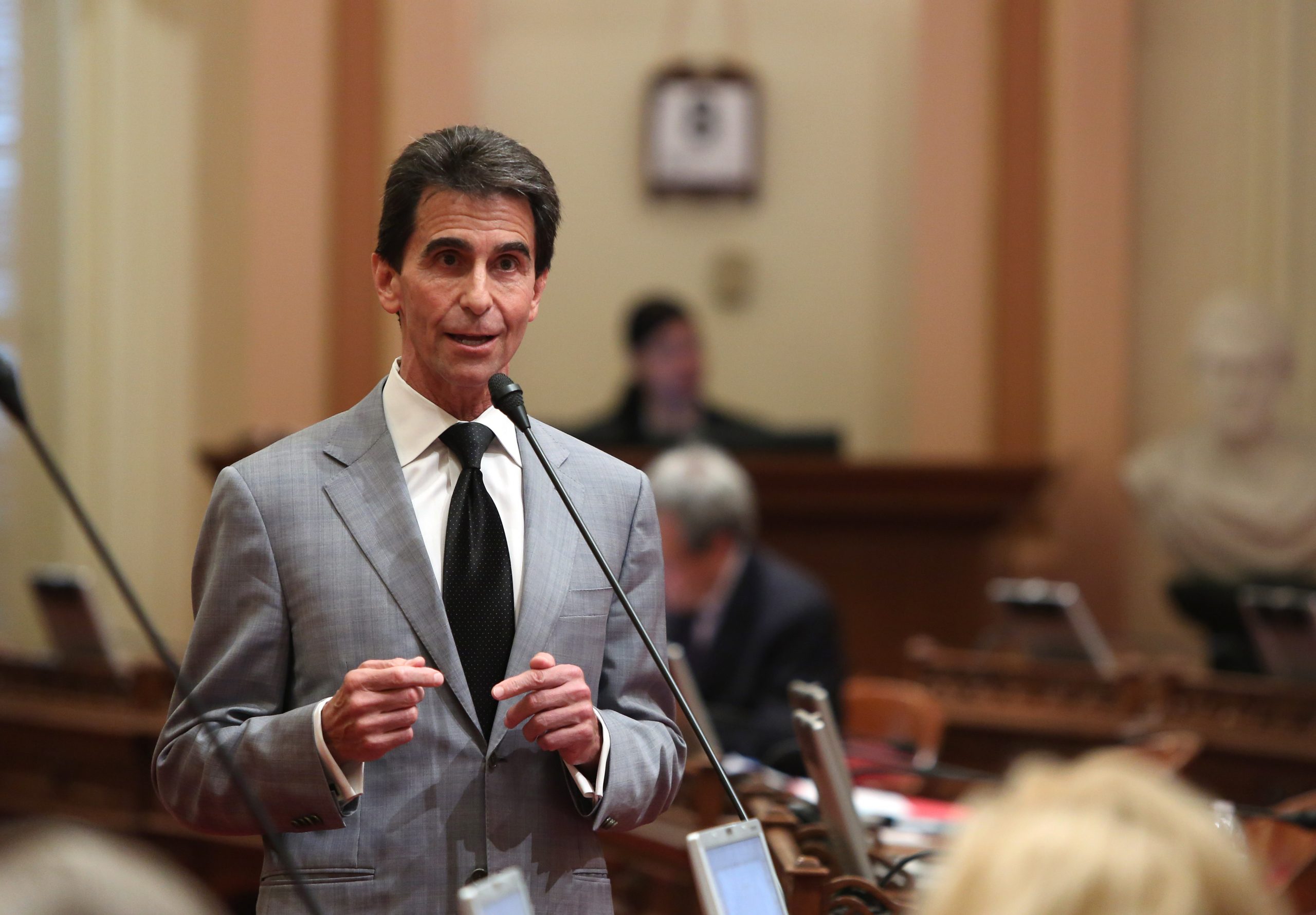 California smartphone ‘kill switch’ bill advances