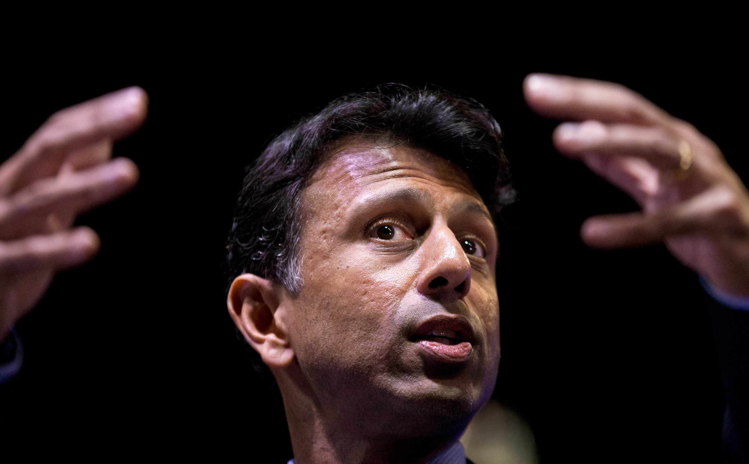 Gov. Jindal deploys Trump card in bid to win media attention