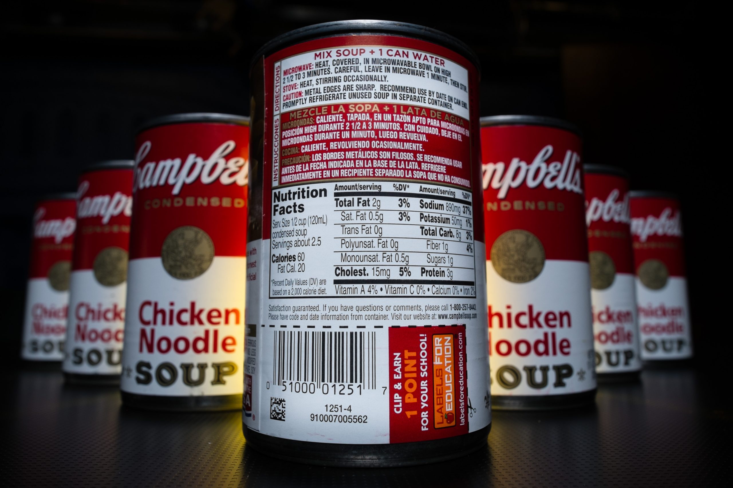 Food companies cut 6.4 trillion calories