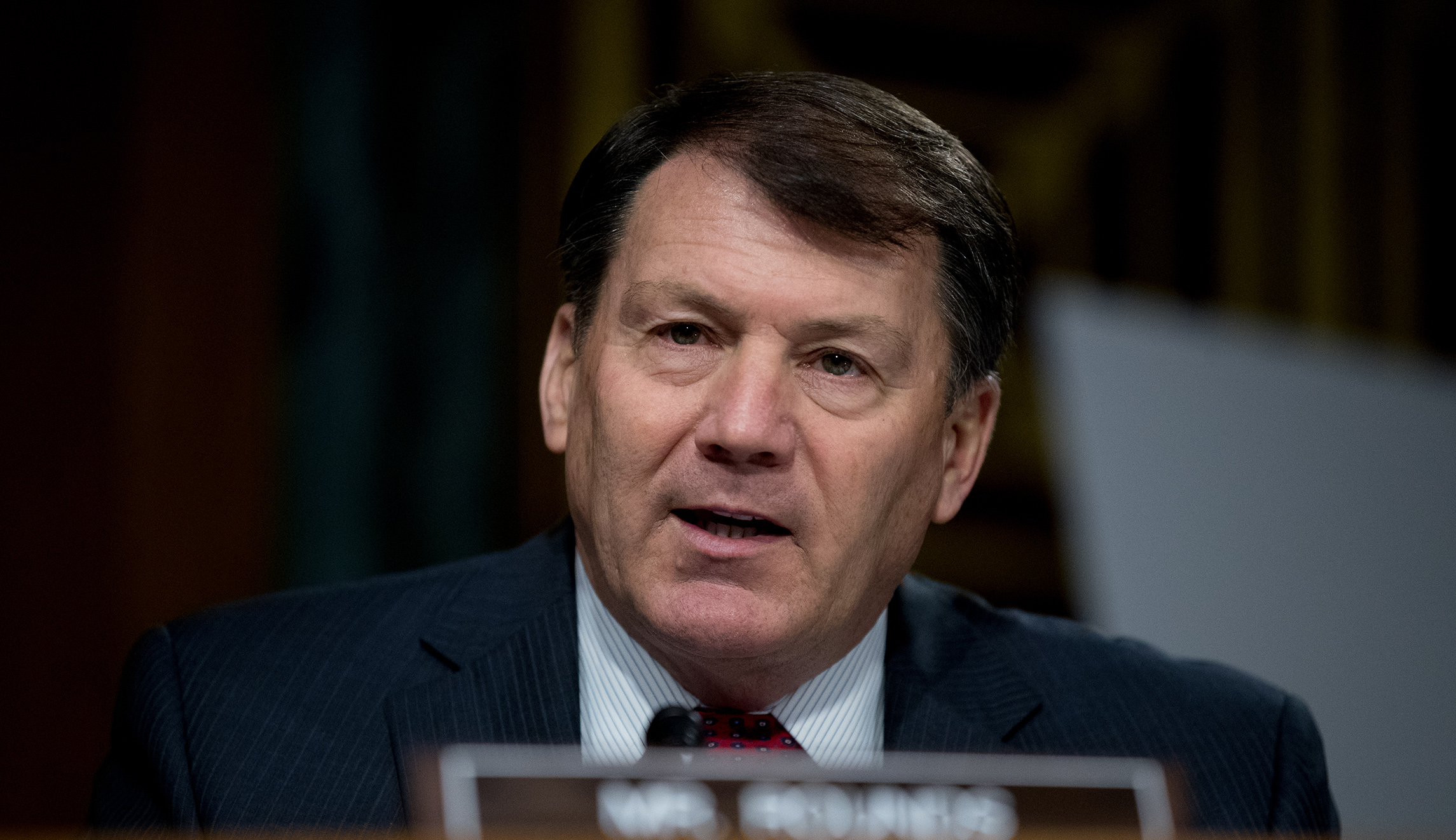GOP Sen. Rounds proposes keeping Obamacare tax on investments