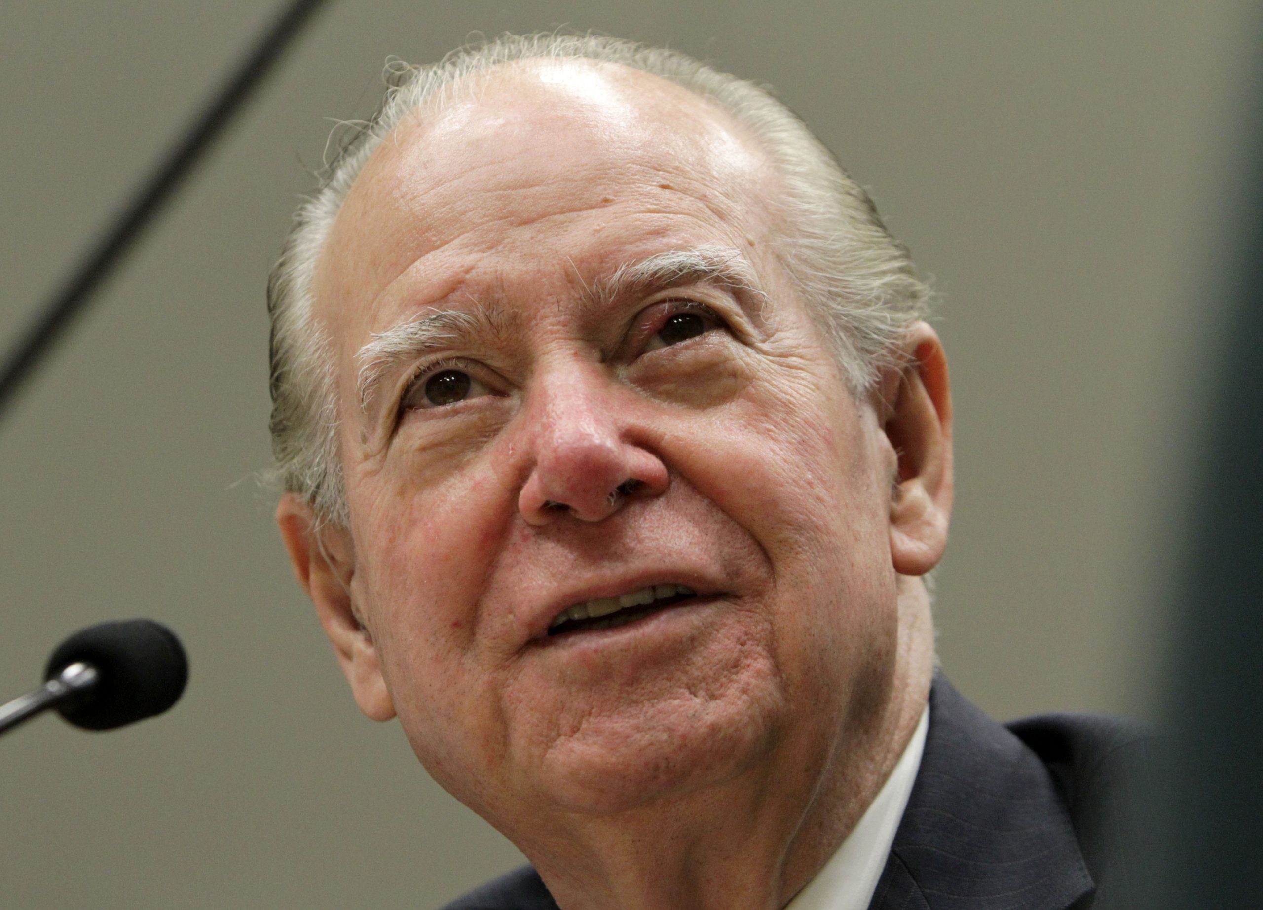 Latinos want gov’t to look into LA County voting