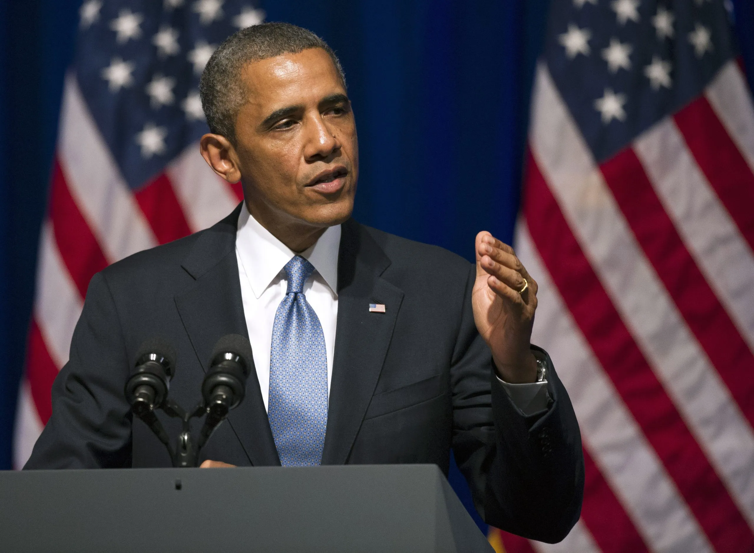 Obama, Dem party leaders, urge supporters to help push fall agenda