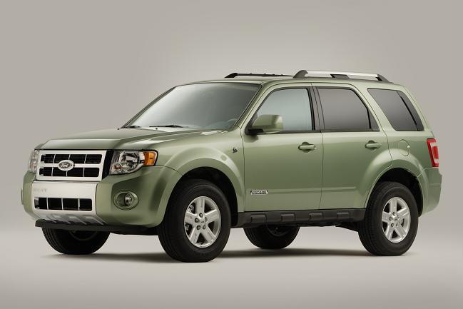 Metro execs drive Fords, Chevys