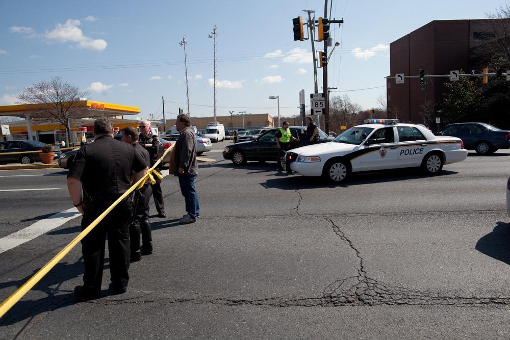 Suspected gunman in Connecticut Ave. shooting found dead