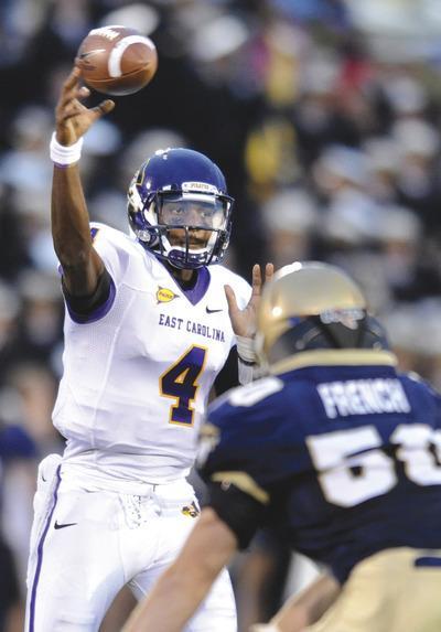 East Carolina’s Davis picks apart Navy