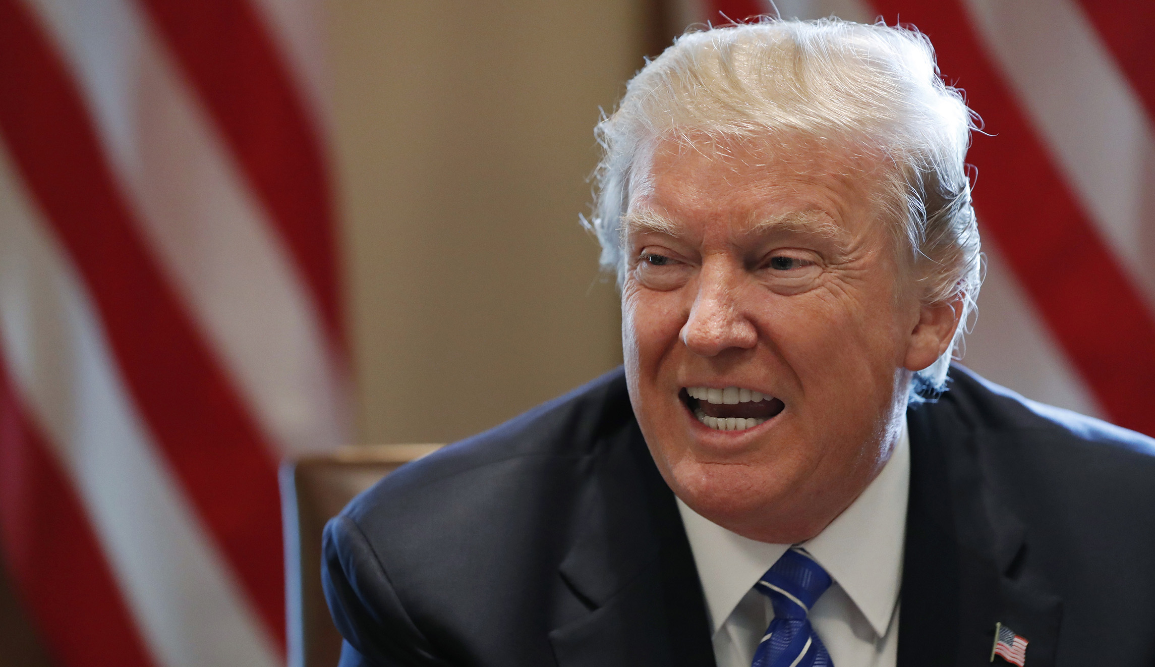 Trump promises to release plan for middle-class tax cut in 90 days