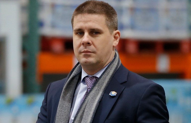 Dan Pfeiffer, who became a top aide to Obama after serving as communications director for his 2008 presidential campaign, suggested on Tuesday that Trump's flimsy ground operation in Nevada, combined with low voter turnout, could work to favor Rubio. (AP File Photo/Charles Dharapak)