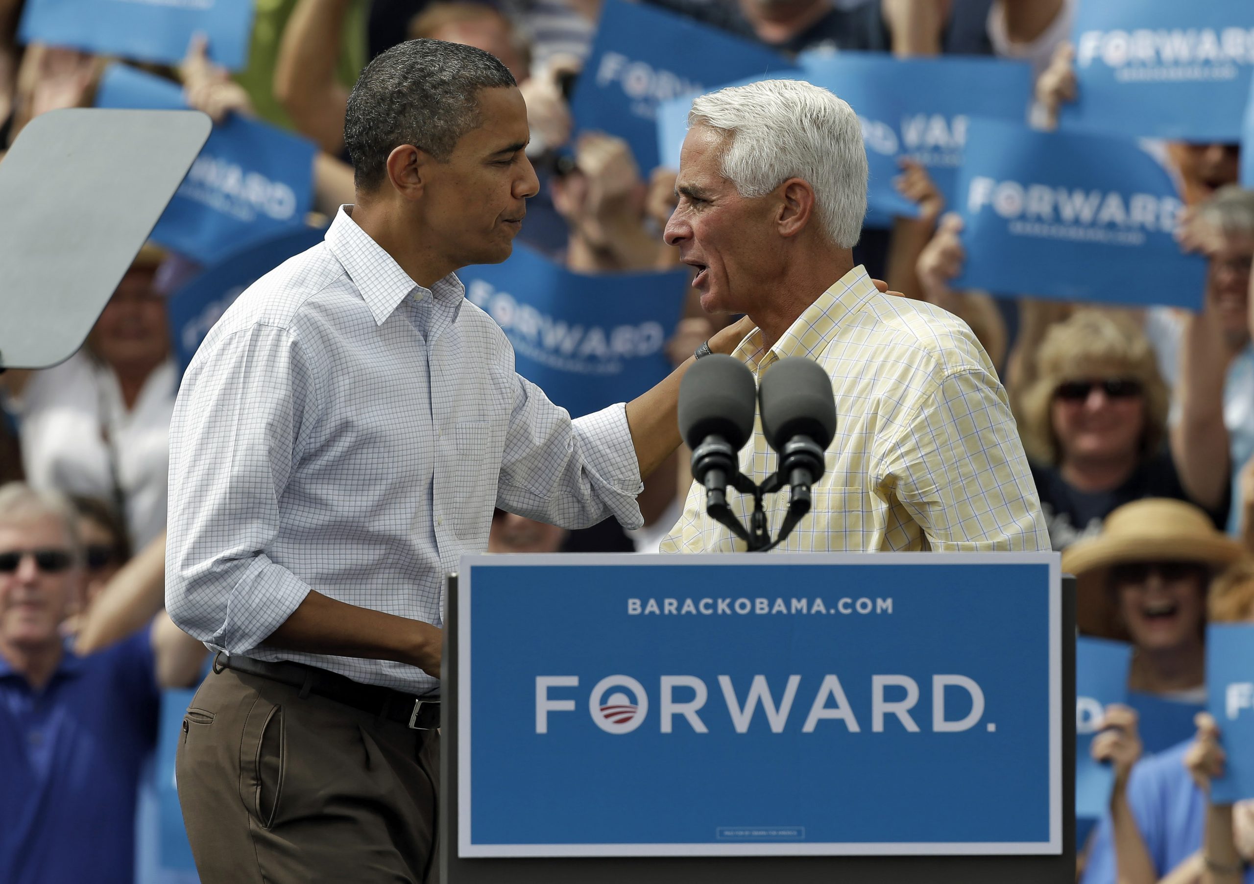 Charlie Crist bucks trend and welcomes Obama’s campaign help