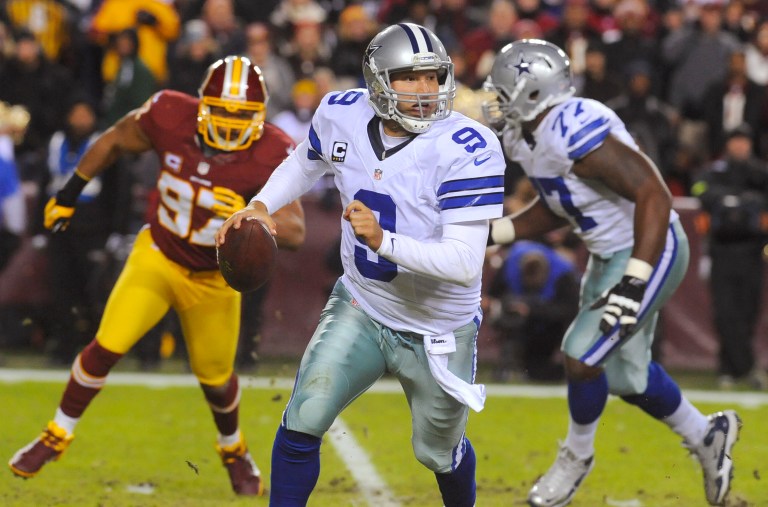 Dallas Cowboys quarterback Tony Romo (9) scrambles during the first half of last Sunday's game against the Washington Redskins. (AP Photo/Richard Lipski)
