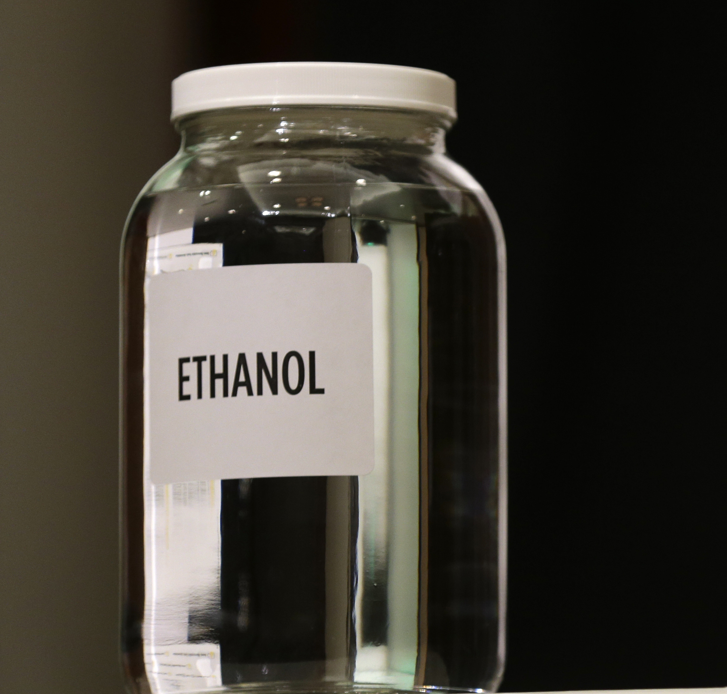 Groups increase pressure on Congress to repeal ethanol mandate