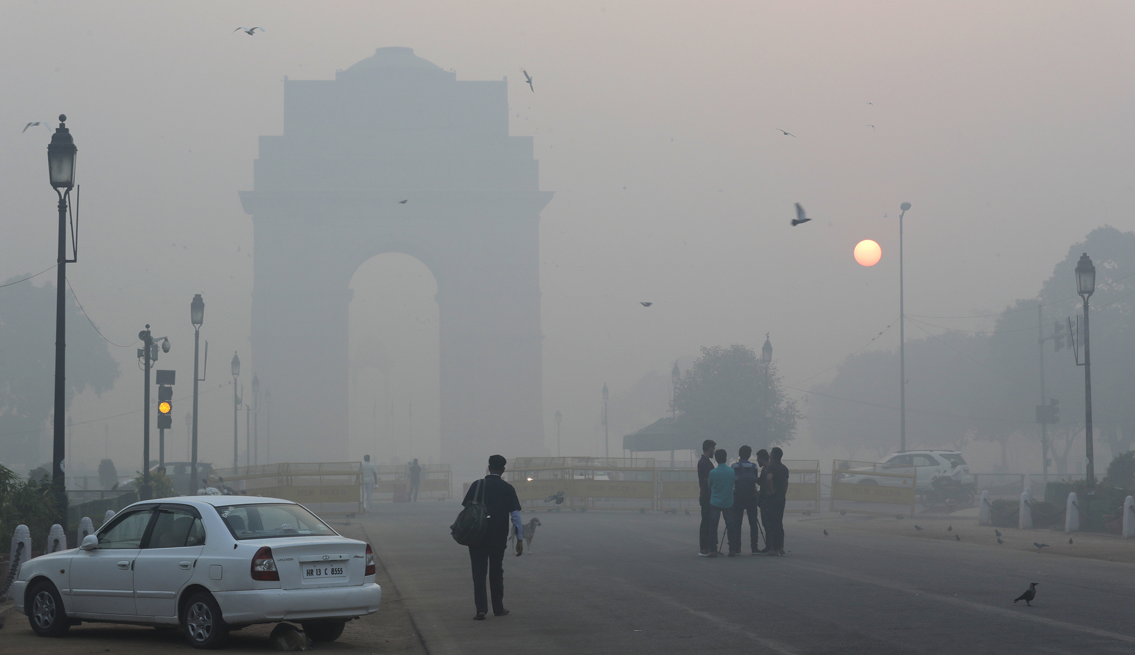 United Airlines won’t fly you to New Delhi because of the pollution &mdash; a self-solving problem
