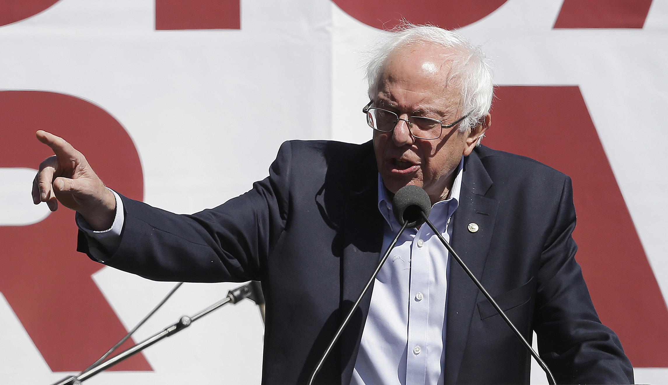 Bernie Sanders: People have a right to be suspicious race is influencing Trump’s response to Puerto Rico devastation