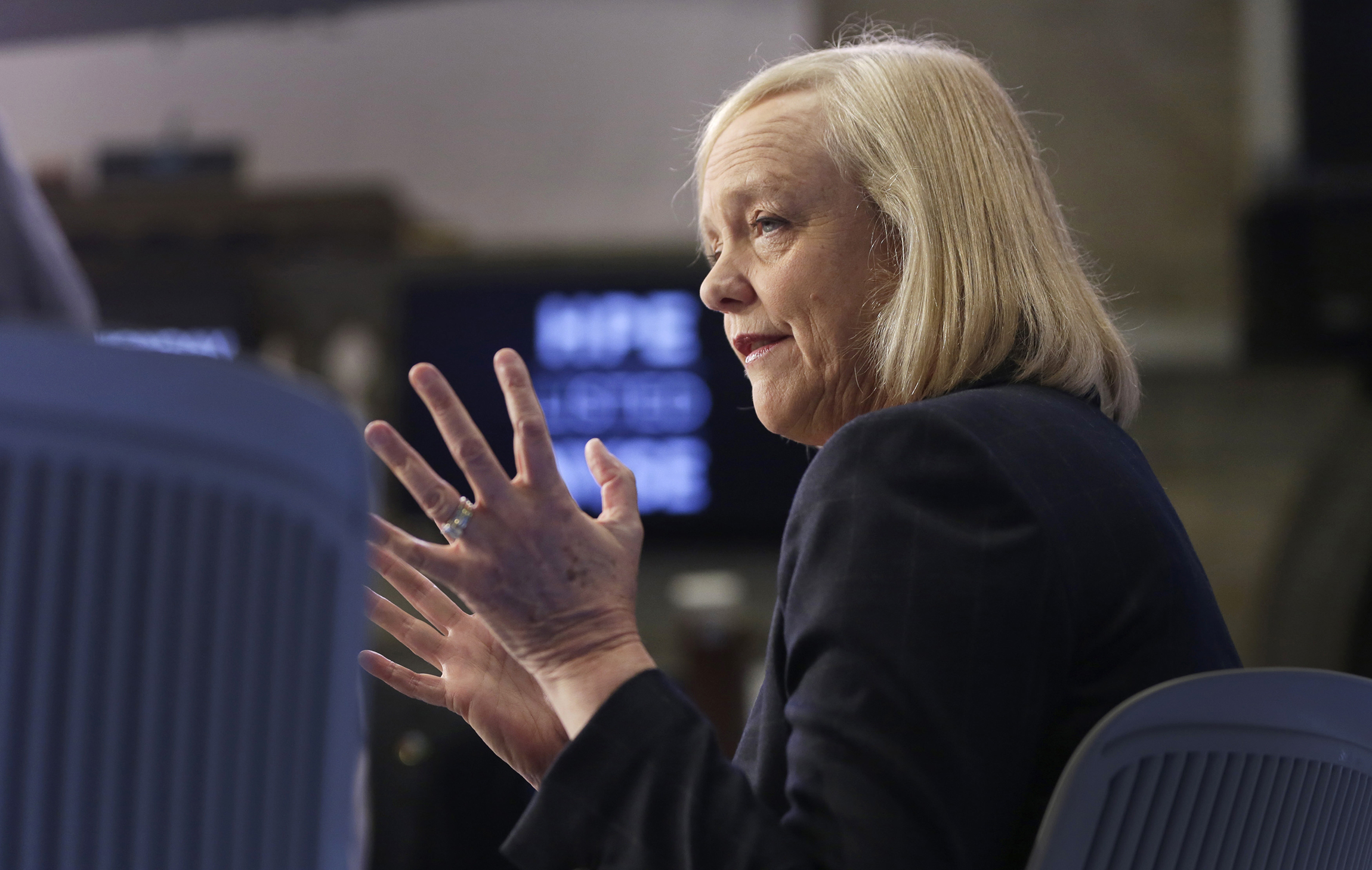 First Republican hits the stump for Clinton