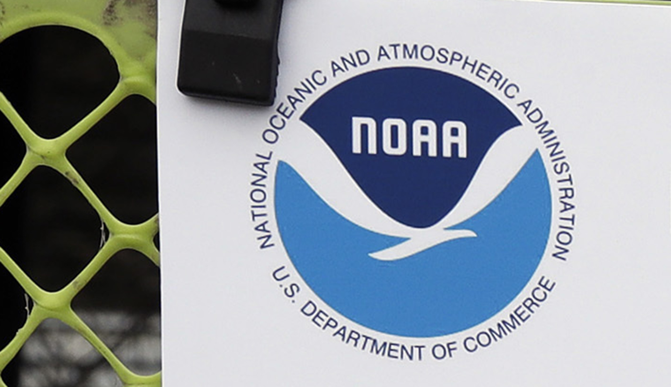 Top weather agency sides with Trump in furor over Hurricane Dorian threat to Alabama