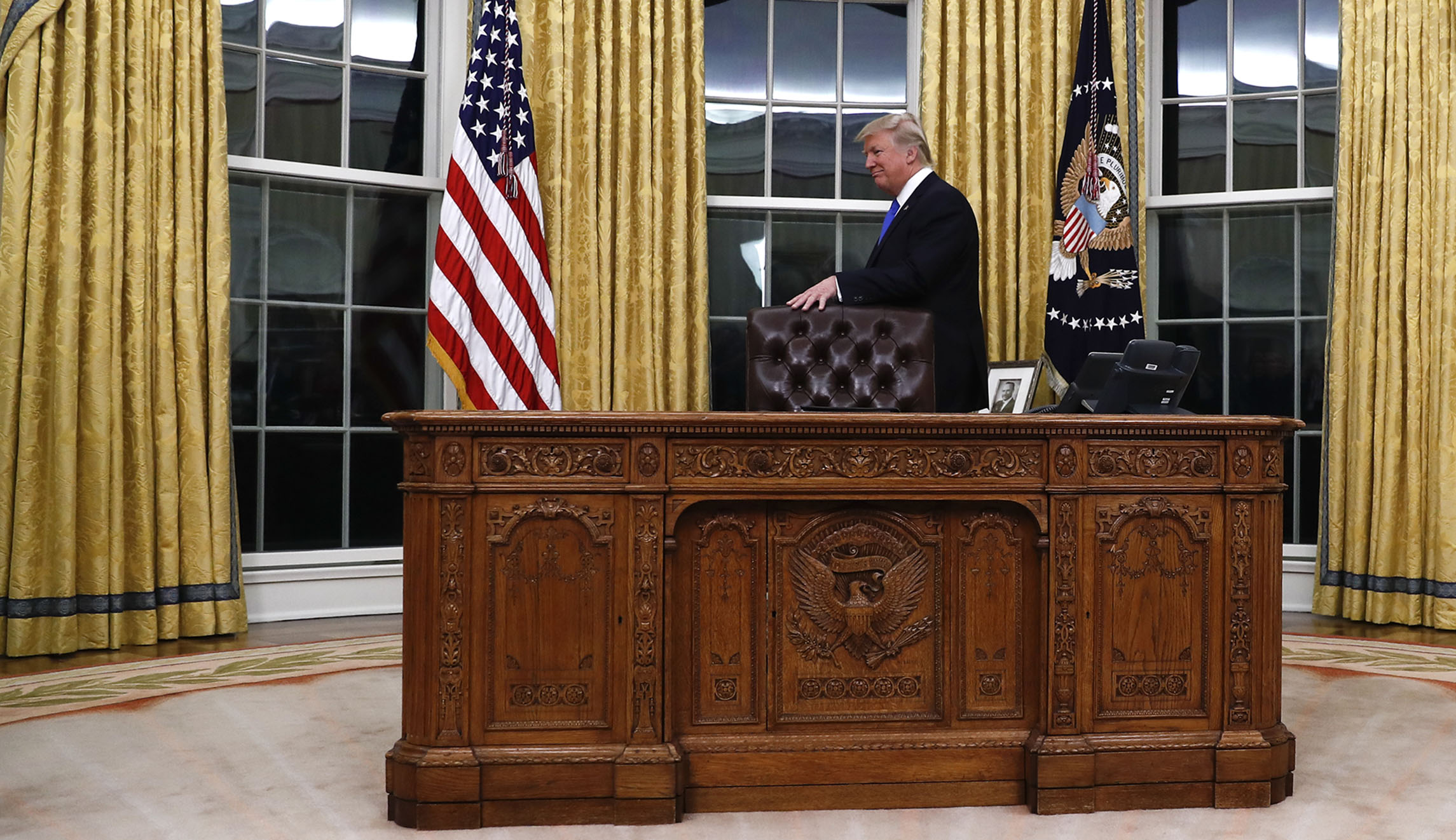 Trump poised to hold social media summit without social media companies