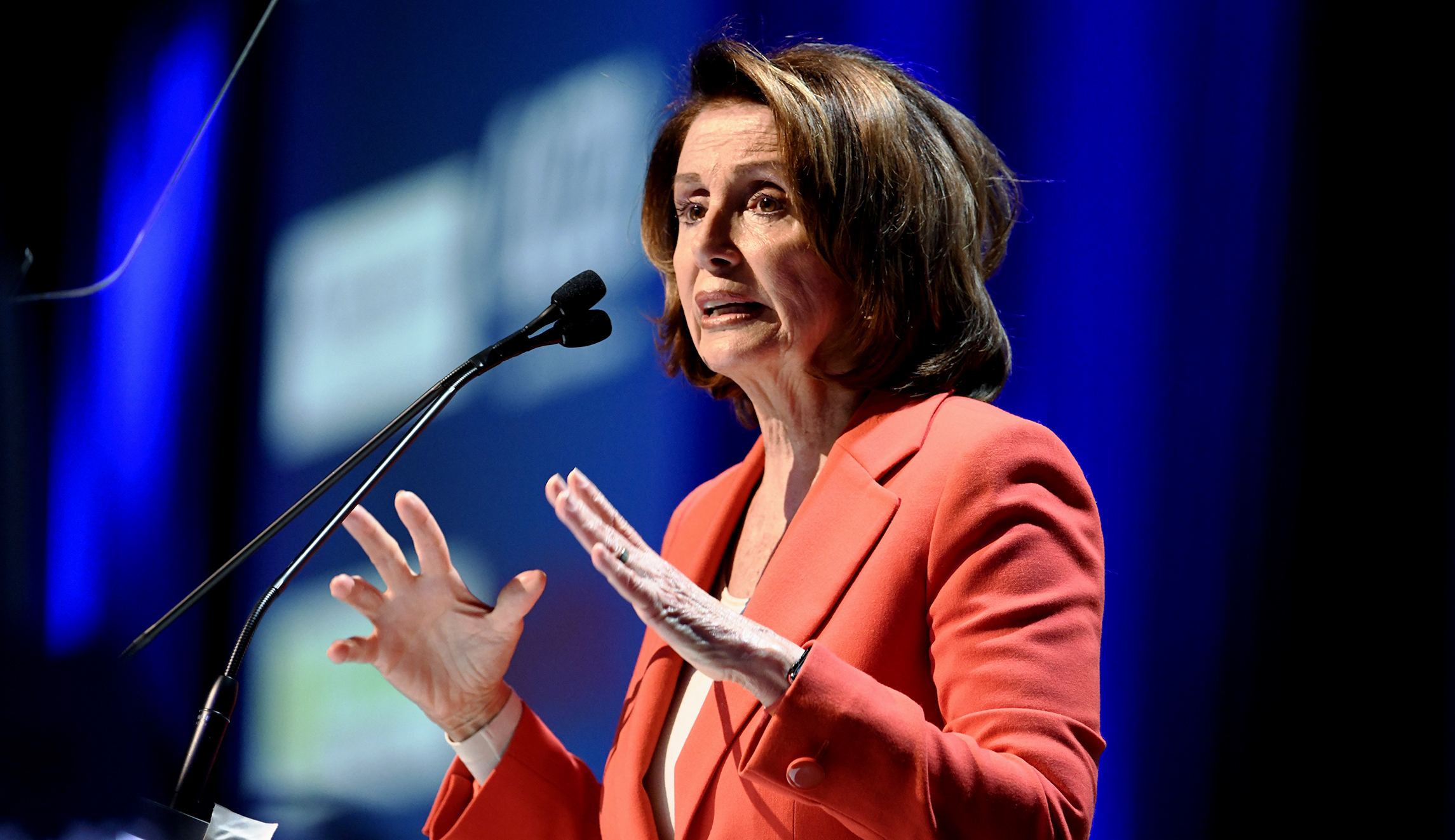 Amid positive jobs numbers, Nancy Pelosi finds the dark lining in the silver cloud