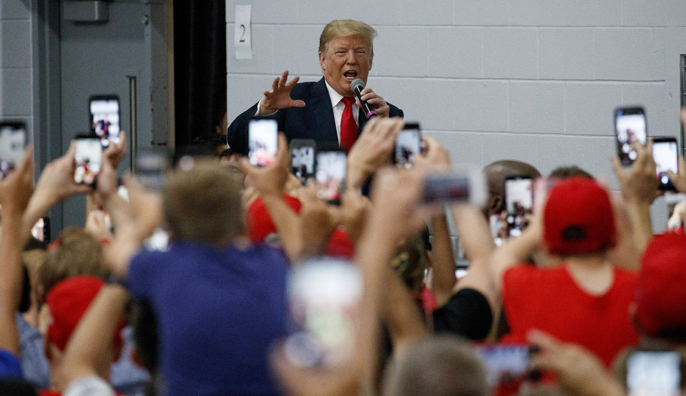 Here’s how Trump’s loose lips could actually help Republicans in swing districts