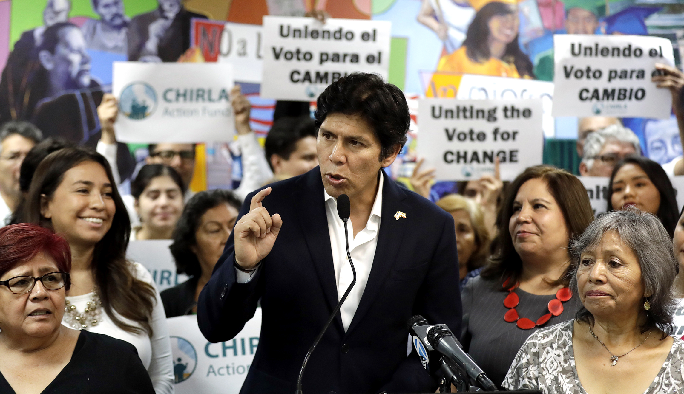 Hey, California Republicans: Why not vote for Kevin de Leon?