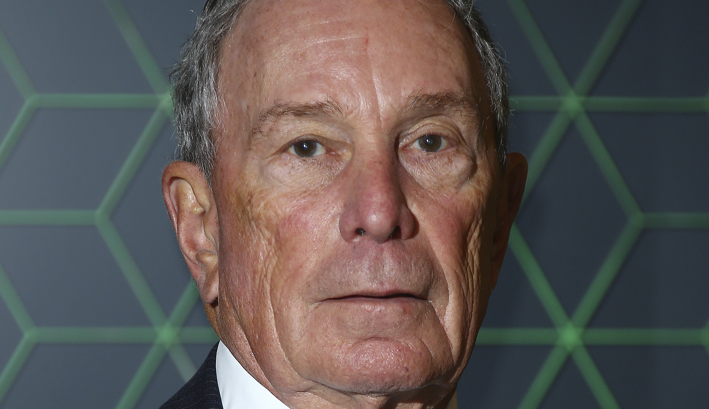 Michael Bloomberg gifts Florida city $2.5M a day after Elizabeth Warren slams billionaires