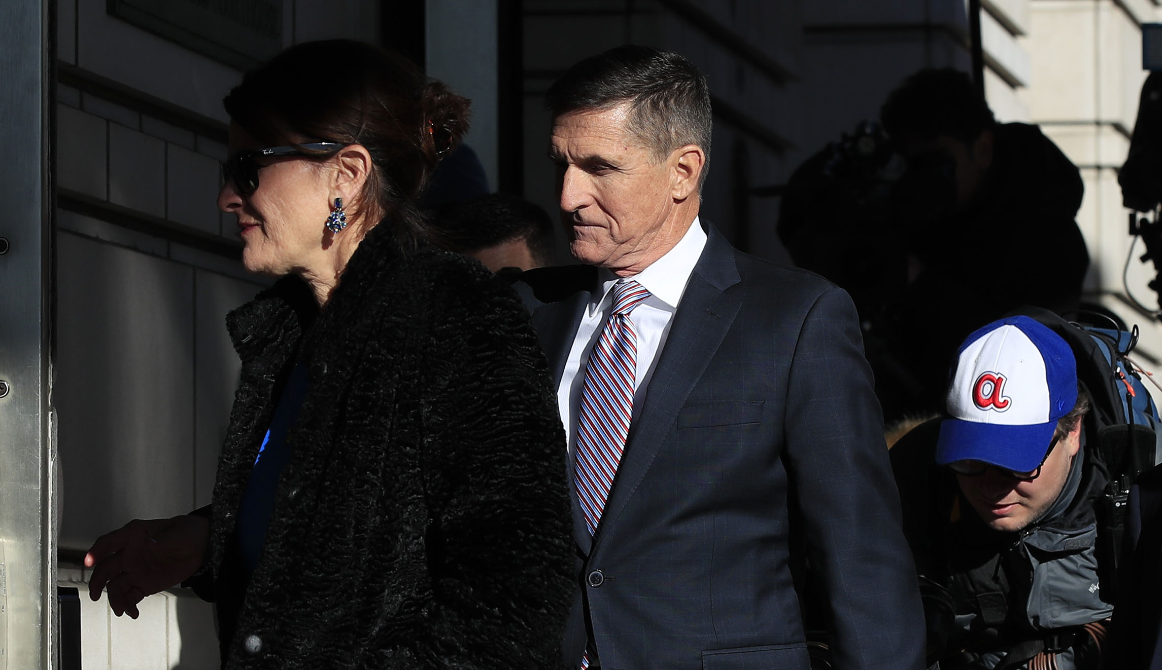 Republicans bypass FBI director seeking testimony from agents central to Flynn saga