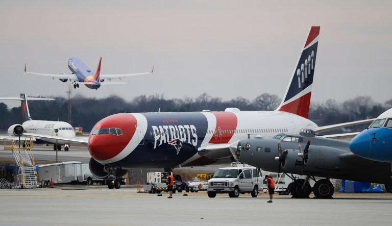 UPDATED: Traveling ‘in style’: New England Patriots lend airplane to Navy football team