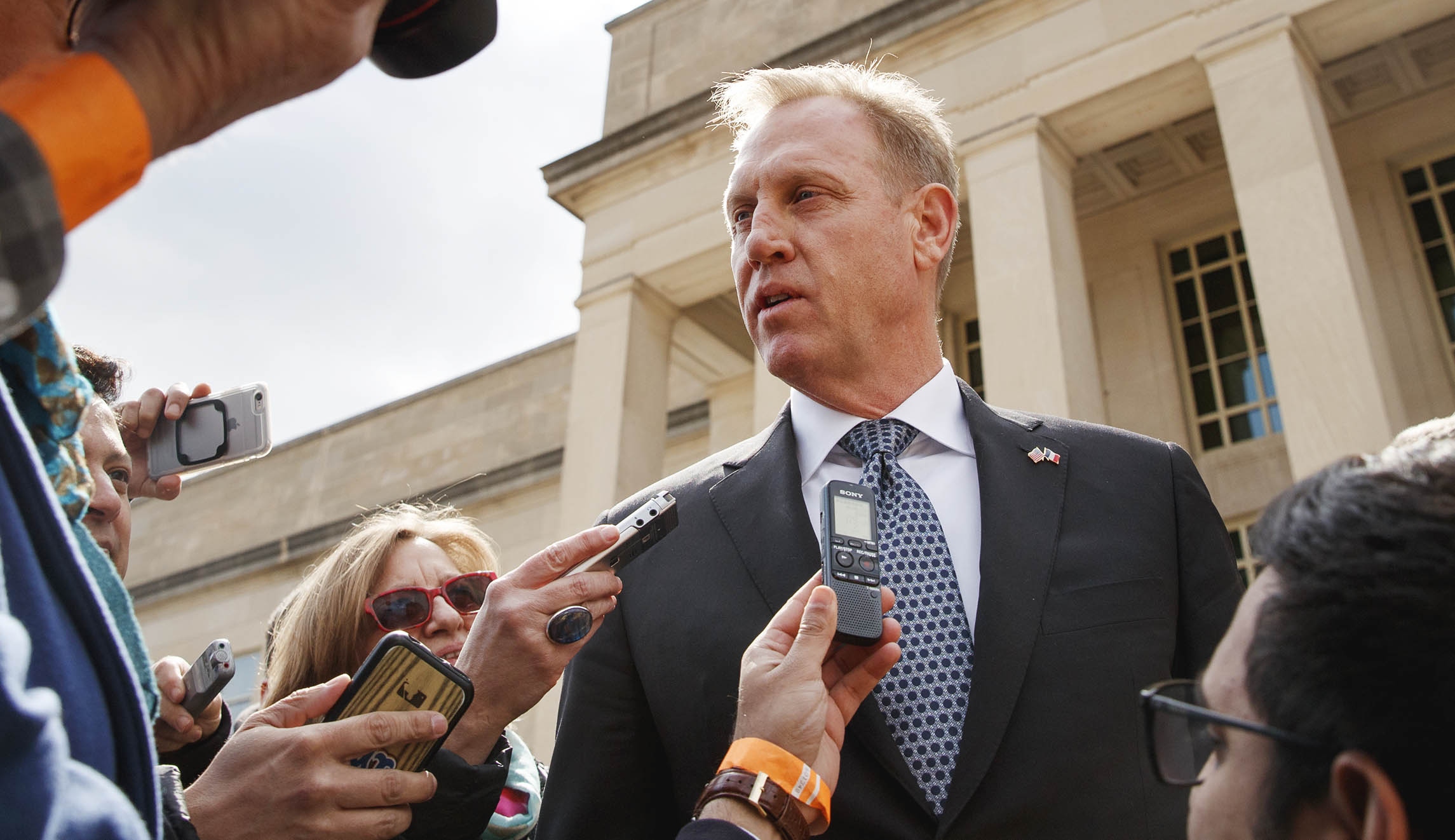 US sending 1,000 more troops to Middle East