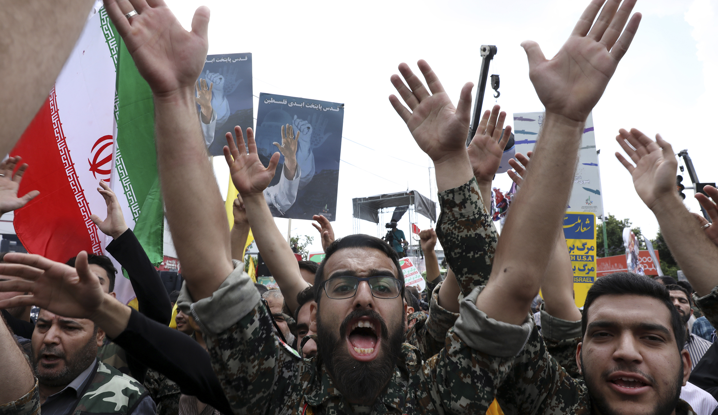 Former Obama officials reveal they are still talking with the Iranian government
