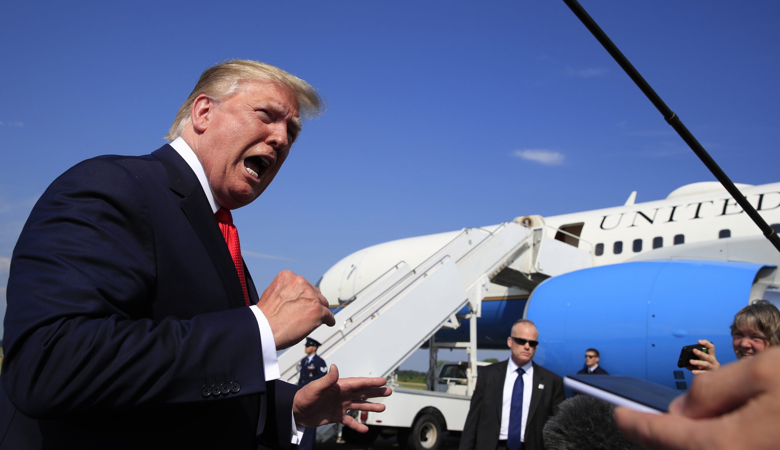 Trump to call boxing event headlined by Evander Holyfield and Vitor Belfort