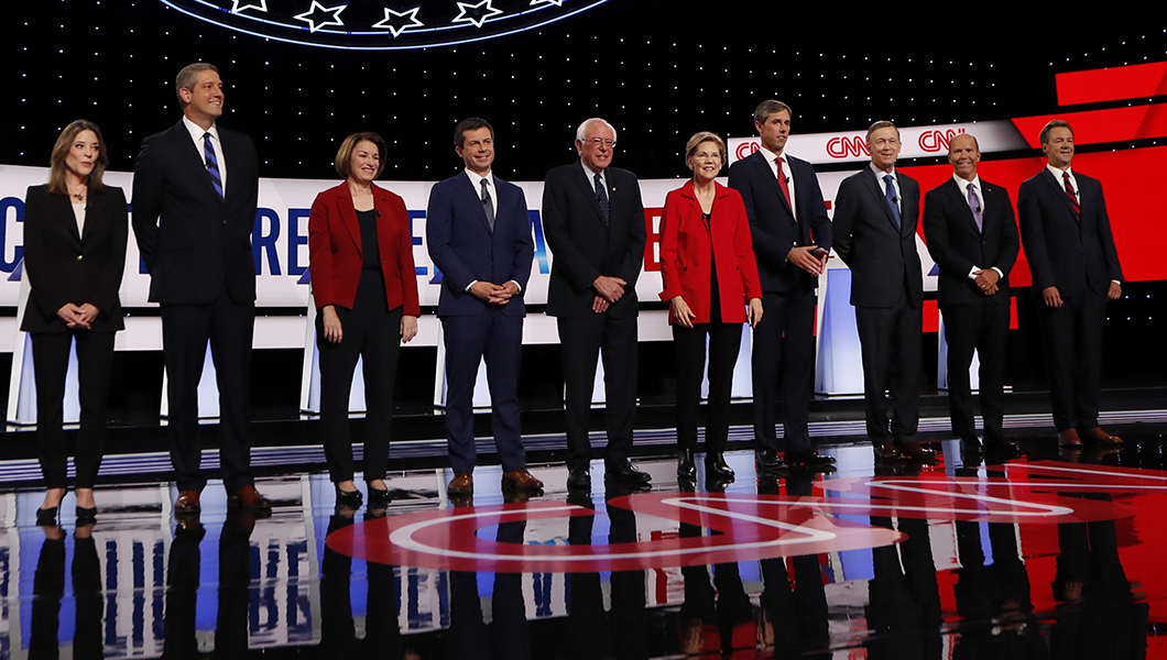 Moderate Democrats take aim at Warren and Sanders as debate opens