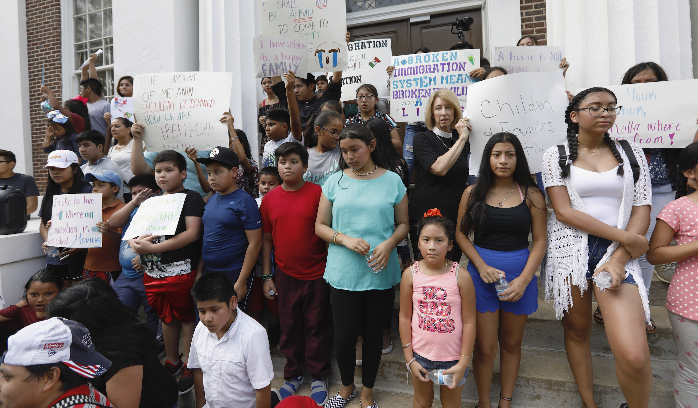 Democrats revive politically potent family separation issue 18 months after it ended