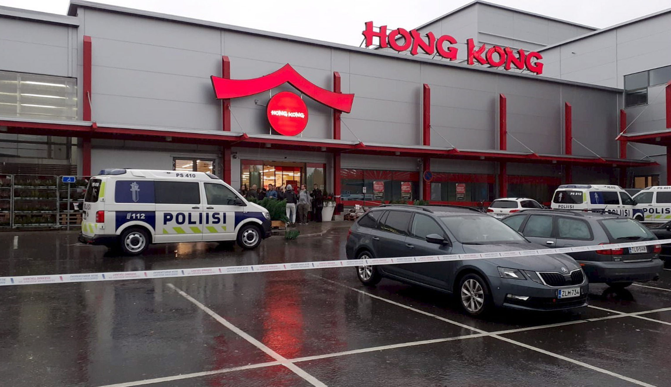 Violent attack leaves at least 1 dead and 10 injured at vocational school in Finland