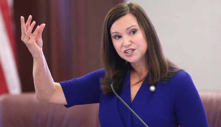 Moody honors out-of-state police officers moving to Florida