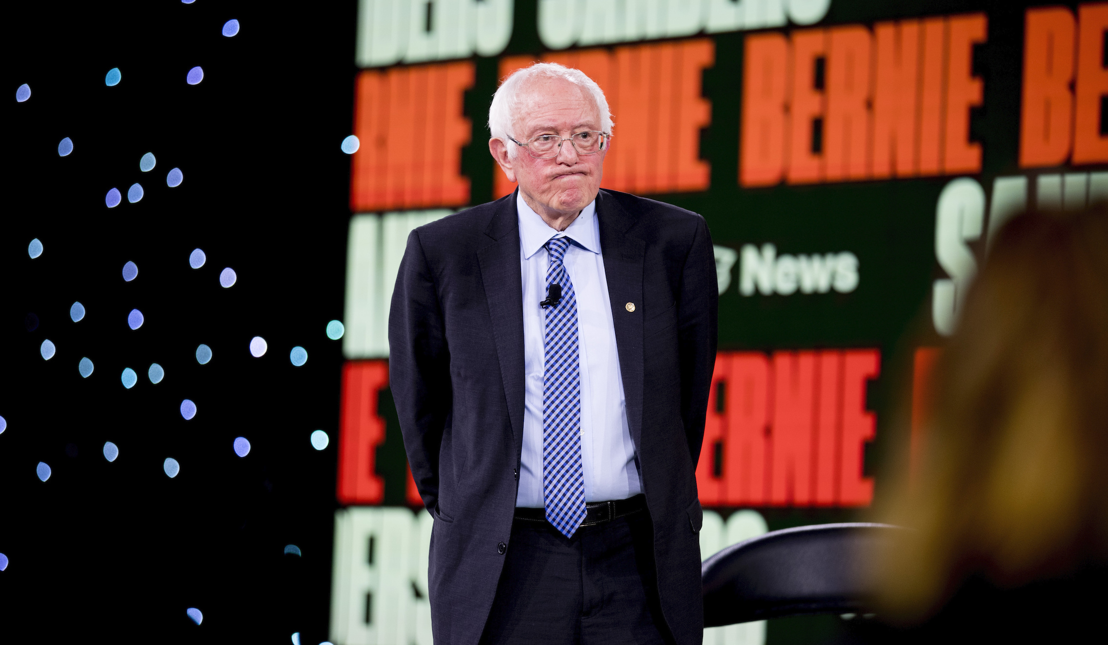 Des Moines Register snubs Bernie Sanders amid Iowa surge, backs Warren for Democratic nod