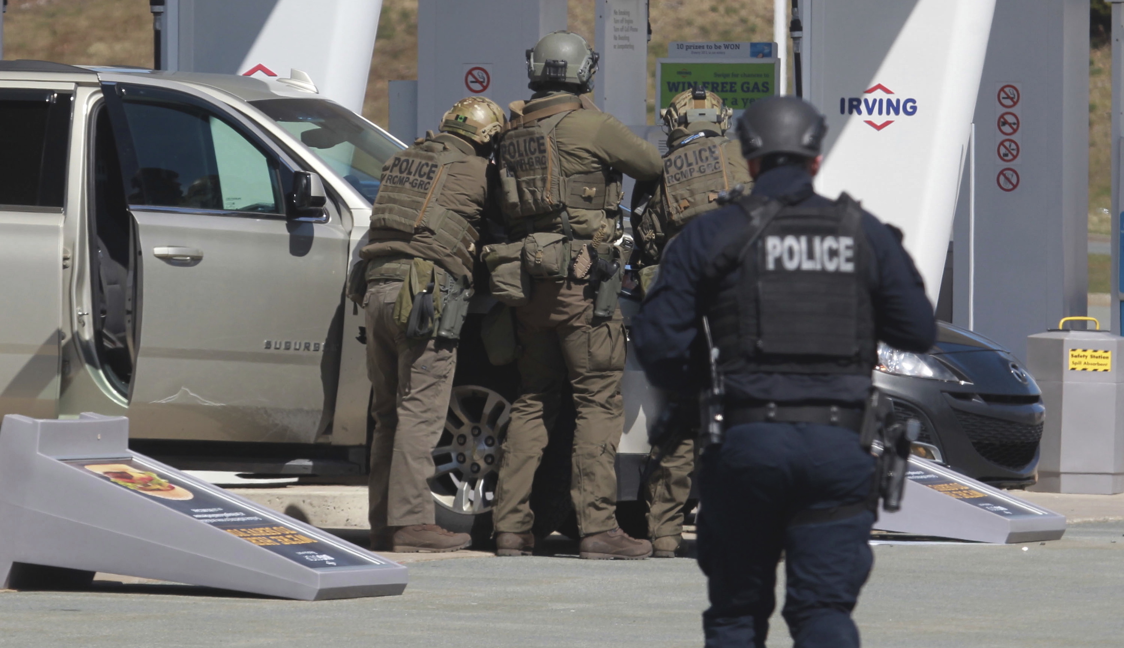 Police officer, suspect, and more than a dozen others killed in Canada’s deadliest shooting