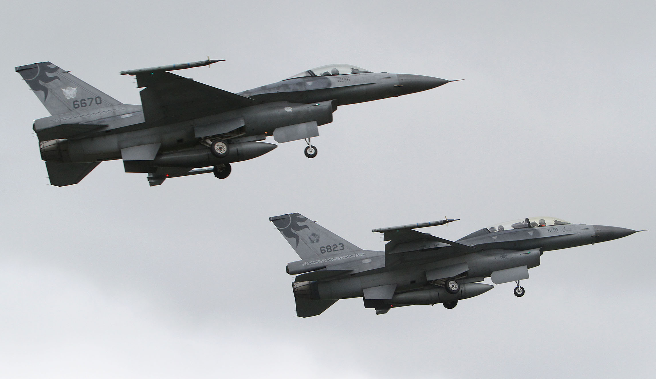 Providing F-16s to Ukraine won’t be a ‘silver bullet’