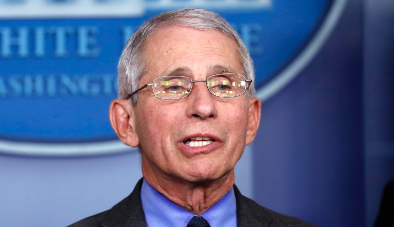 Photo of Fauci not wearing mask or social distancing earns him stern tongue lashing on social media